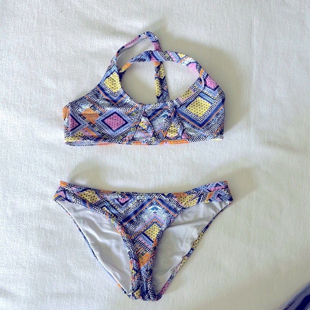 Girls Onda de Mar bikini size 10